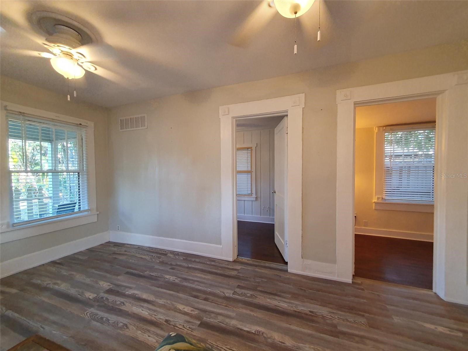 810 22ND AVE N, ST PETERSBURG, FL, 33704