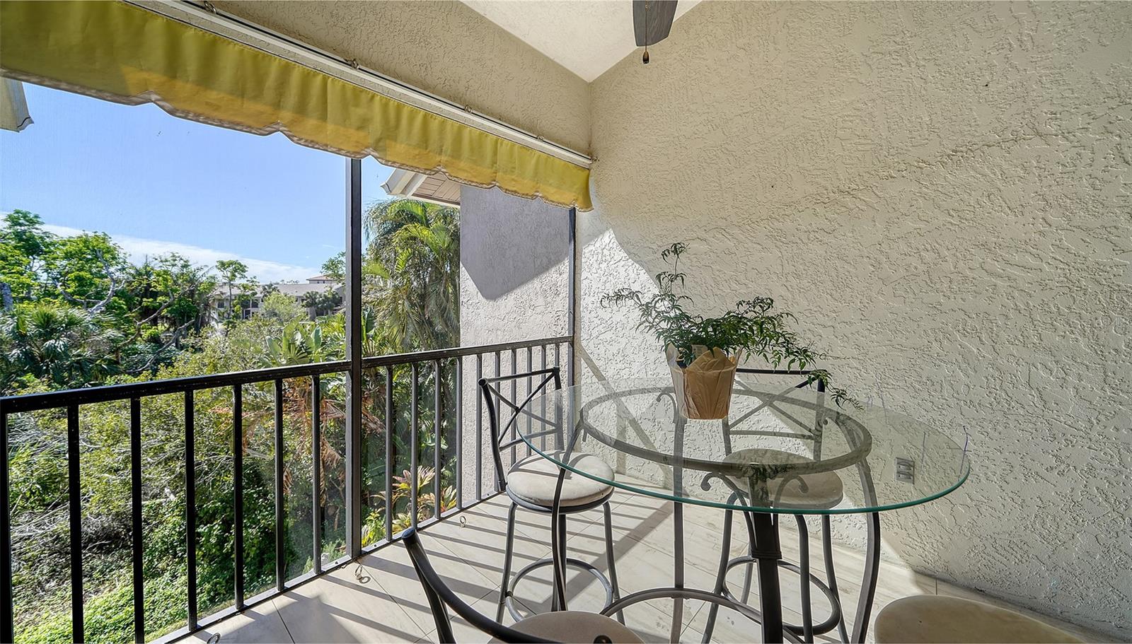 1620 STARLING DR #204, SARASOTA, FL, 34231