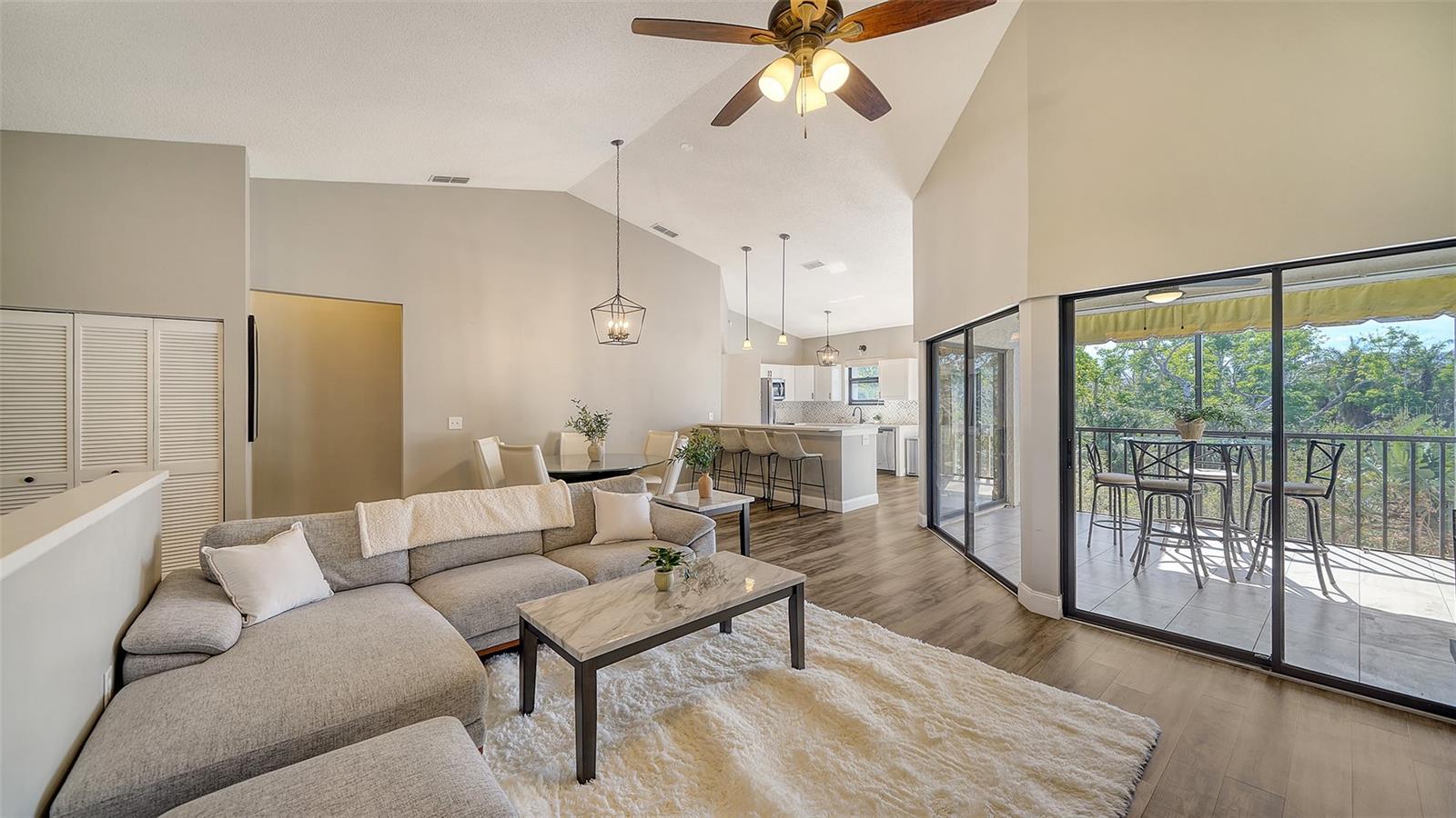 1620 STARLING DR #204, SARASOTA, FL, 34231