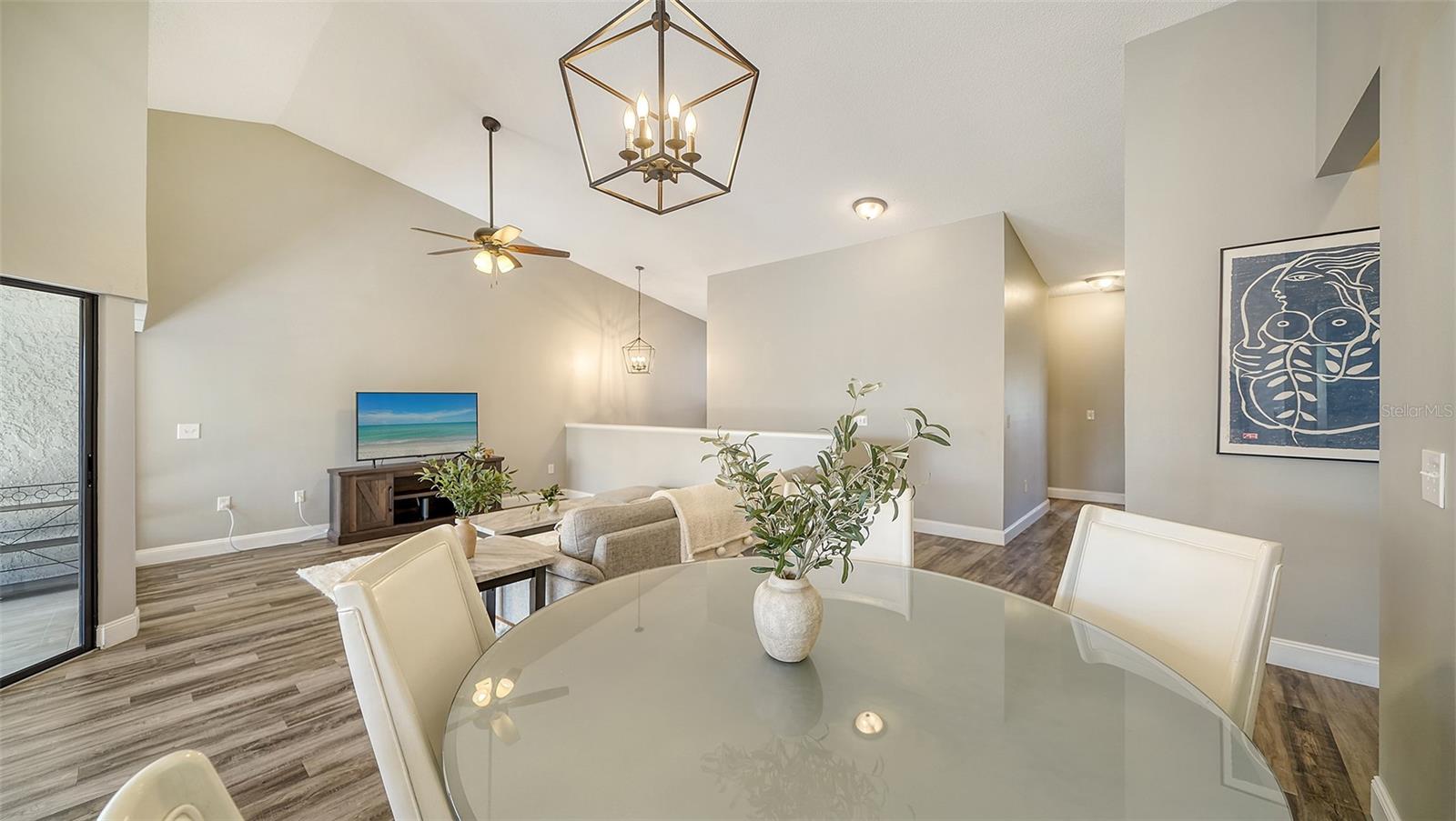 1620 STARLING DR #204, SARASOTA, FL, 34231