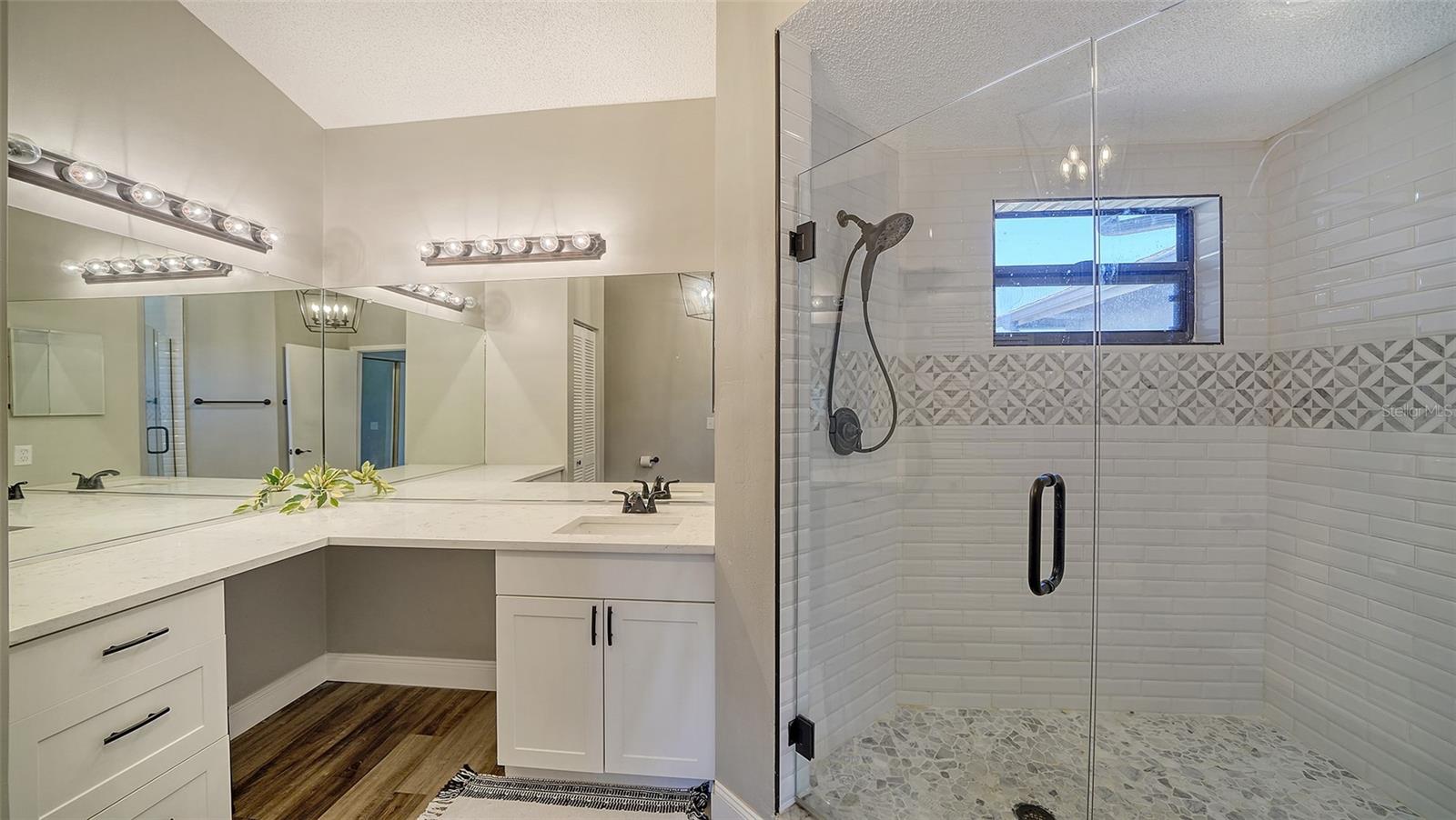 1620 STARLING DR #204, SARASOTA, FL, 34231