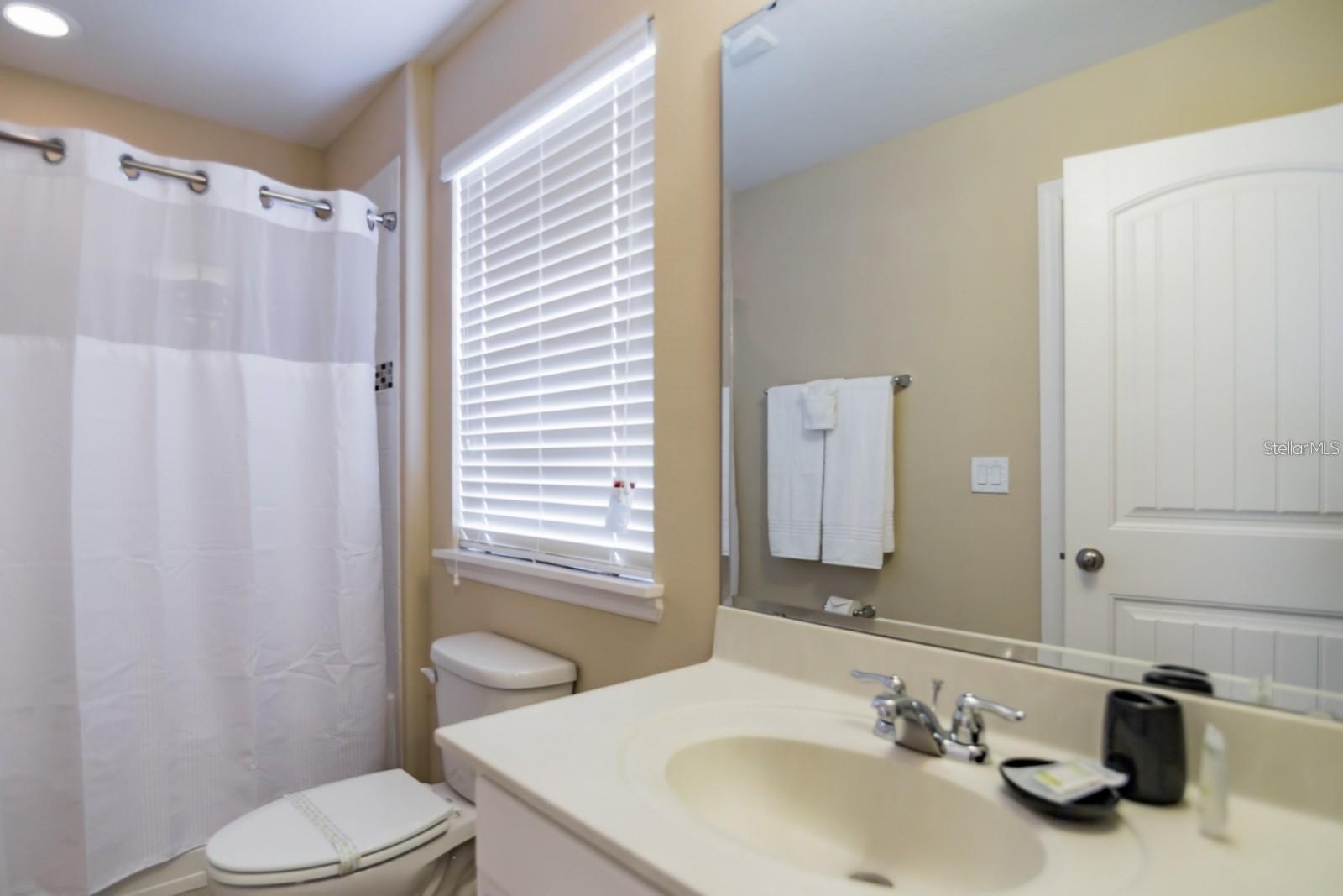 5360 OAKBOURNE AVE, DAVENPORT, FL, 33837