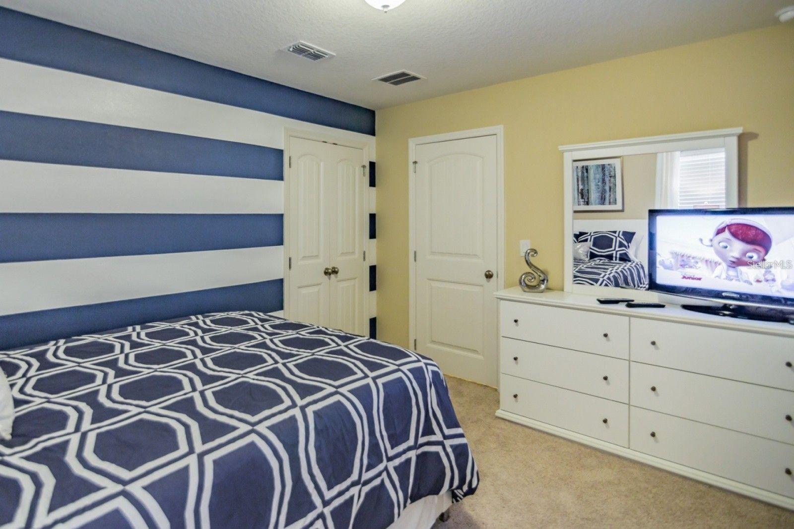 5360 OAKBOURNE AVE, DAVENPORT, FL, 33837