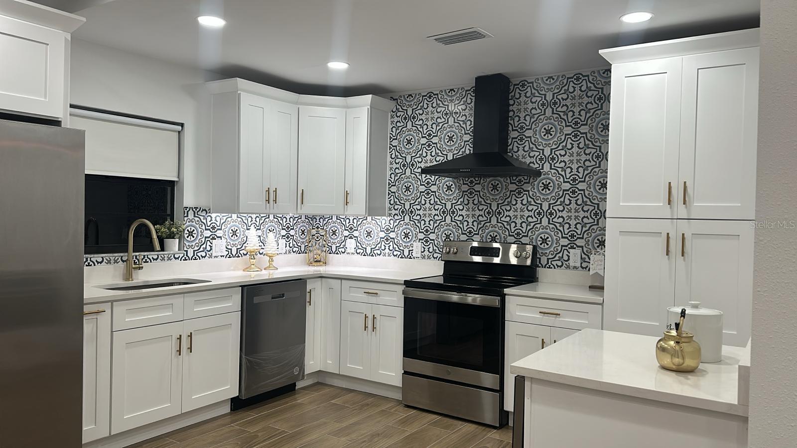 198 TULSA AVE, SPRING HILL, FL, 34606