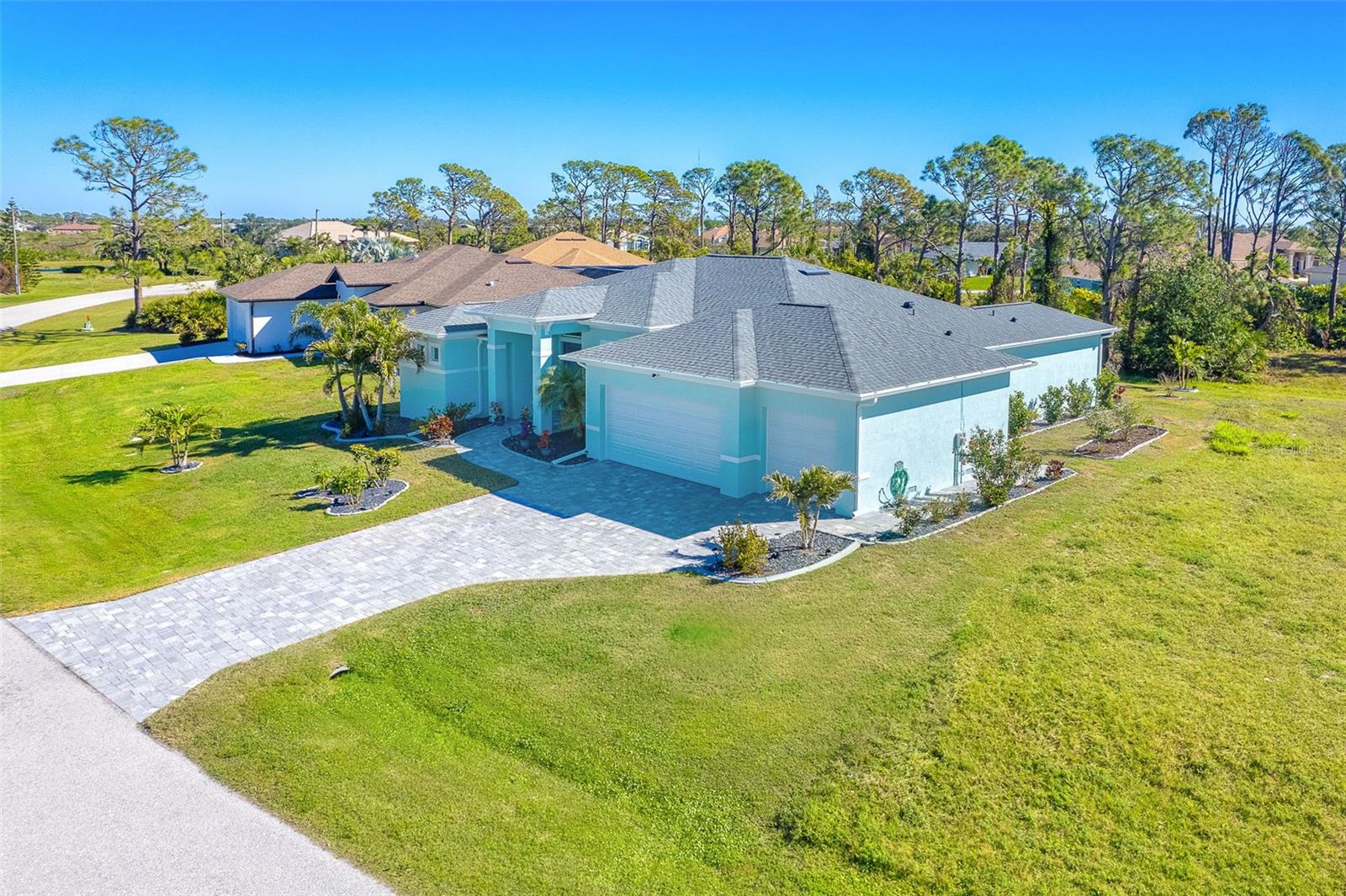 144 TOURNAMENT RD, ROTONDA WEST, FL, 33947