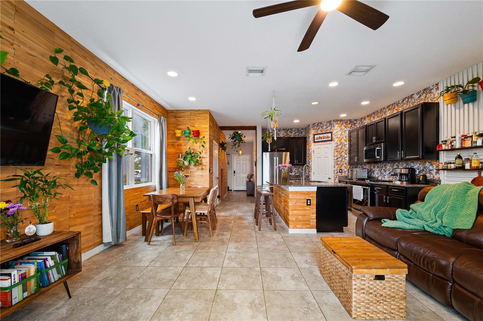 7016 SUMMER HOLLY PL, RIVERVIEW, FL, 33578
