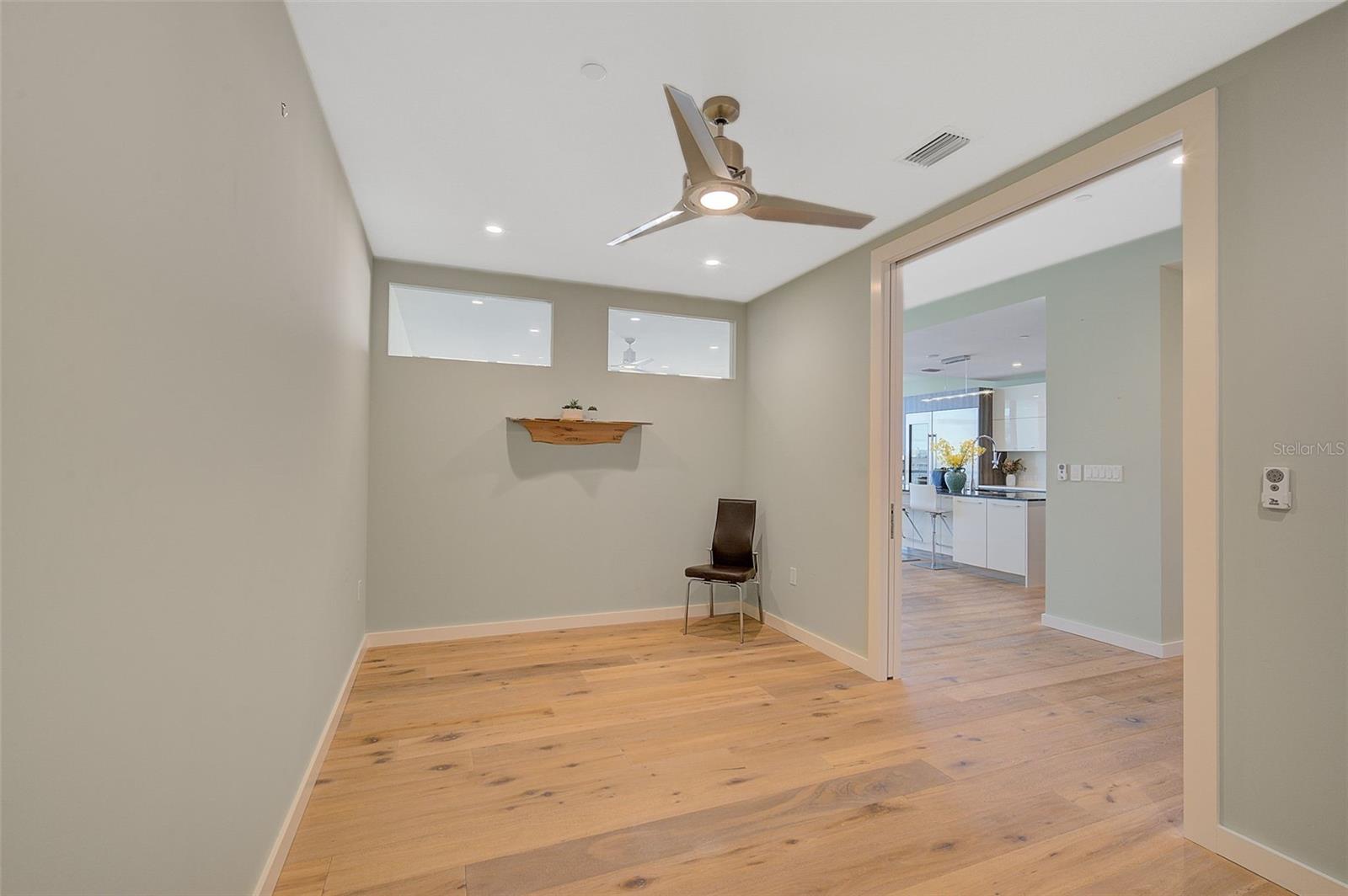 300 S PINEAPPLE AVE #801N, SARASOTA, FL, 34236