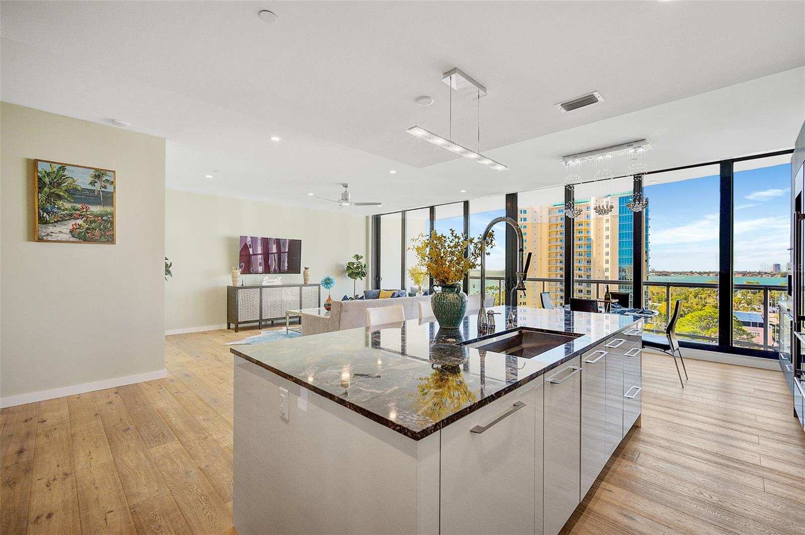 300 S PINEAPPLE AVE #801N, SARASOTA, FL, 34236