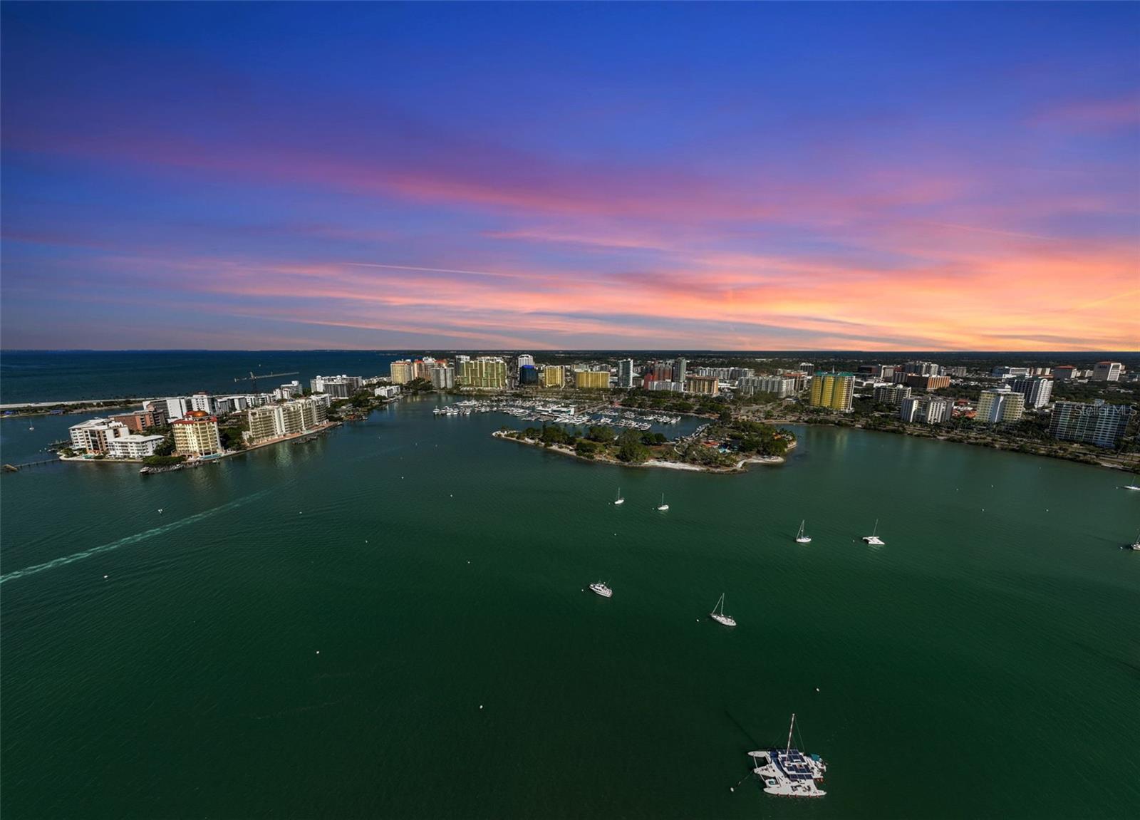 300 S PINEAPPLE AVE #801N, SARASOTA, FL, 34236