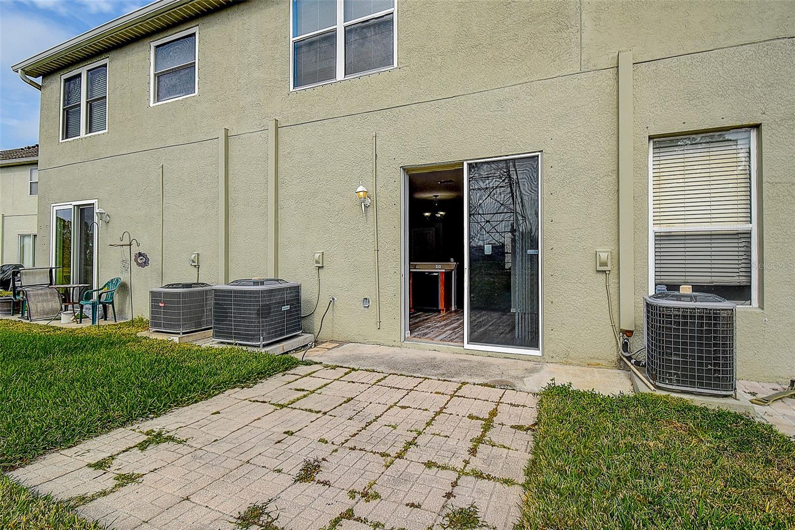 8796 CHRISTIE DR, LARGO, FL, 33771