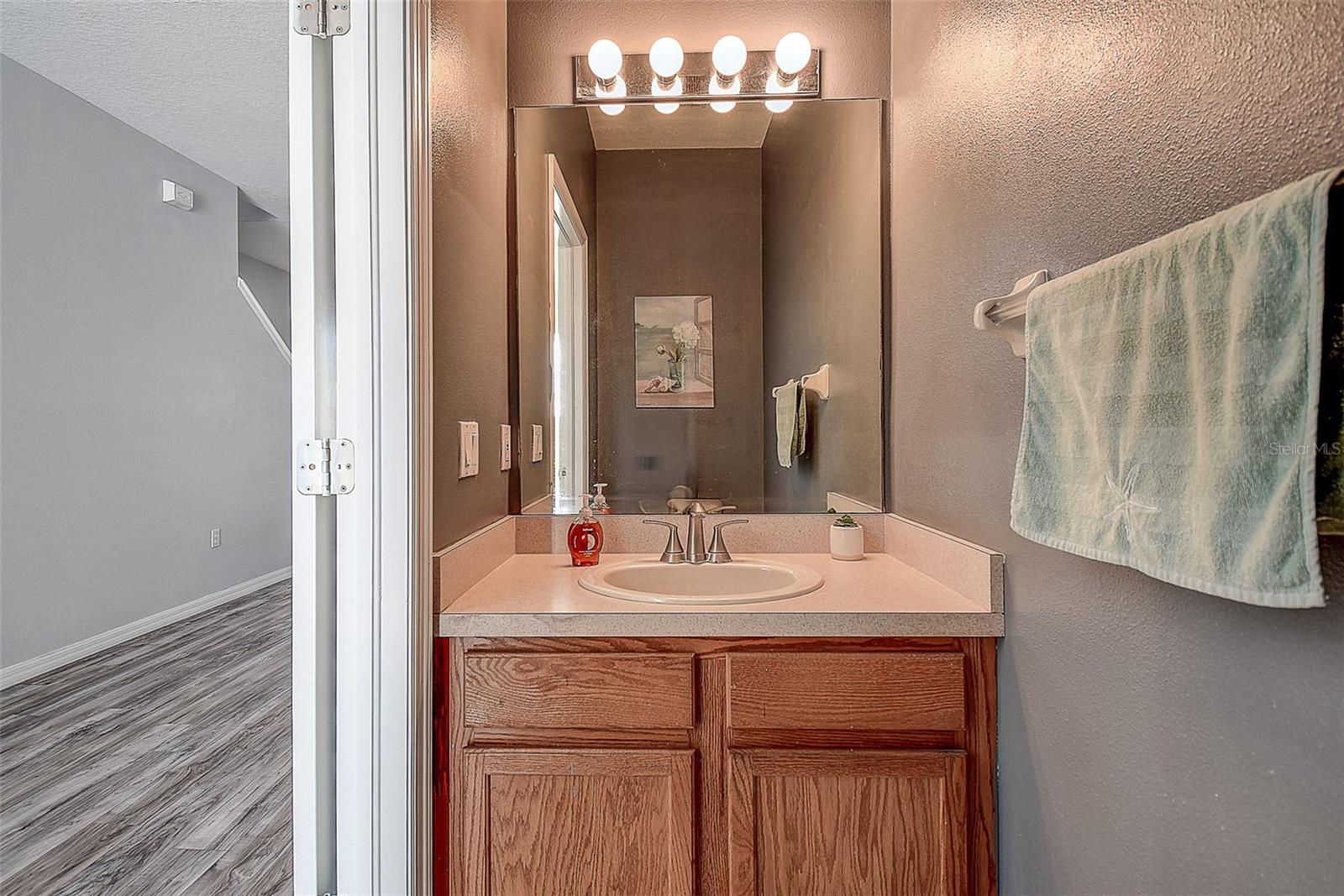 8796 CHRISTIE DR, LARGO, FL, 33771