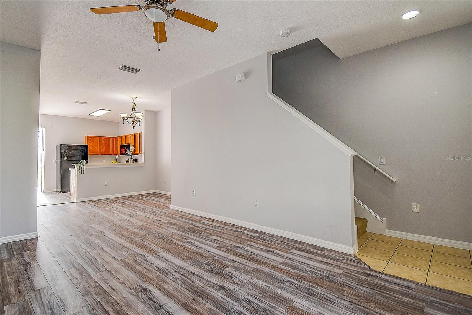 8796 CHRISTIE DR, LARGO, FL, 33771