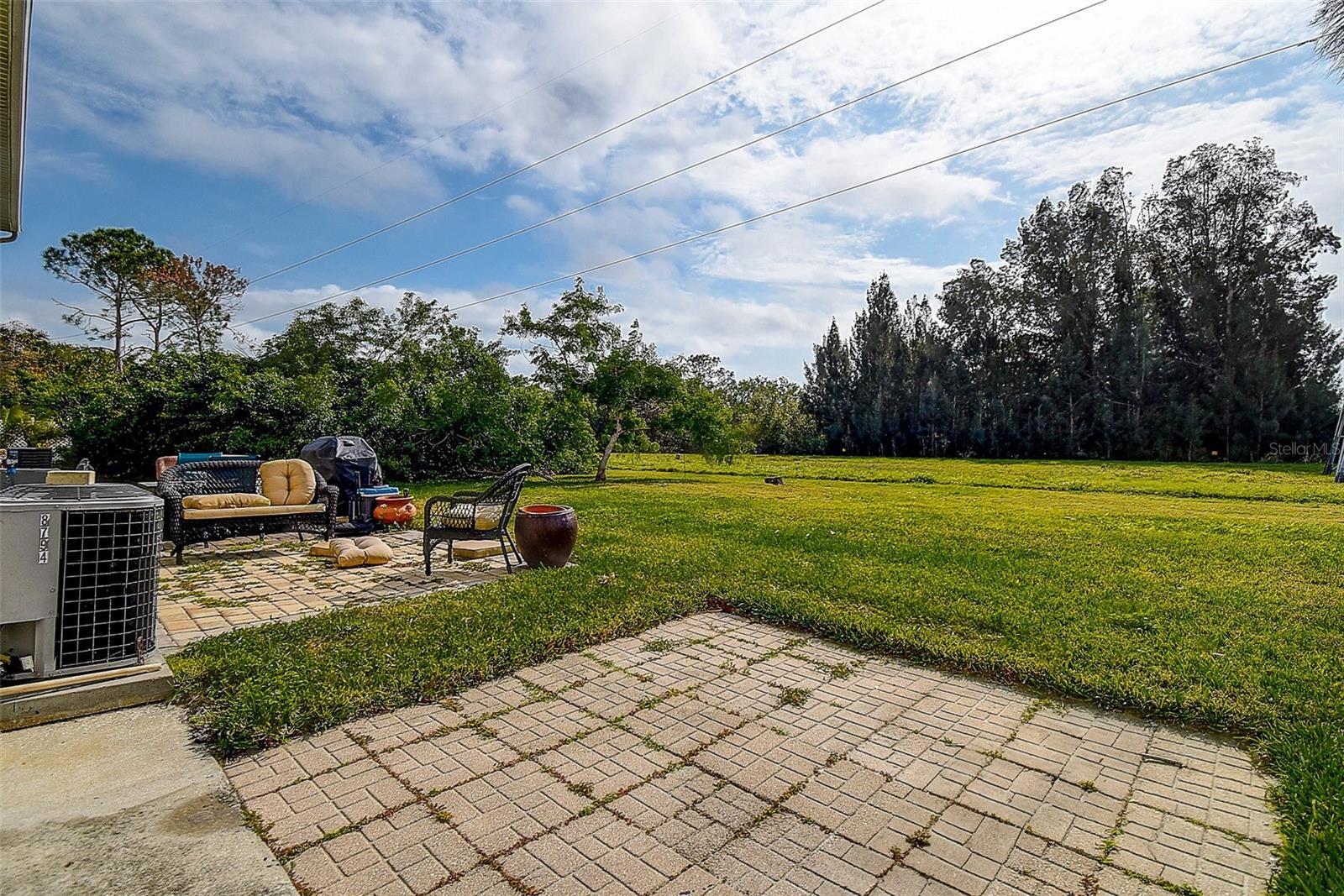 8796 CHRISTIE DR, LARGO, FL, 33771