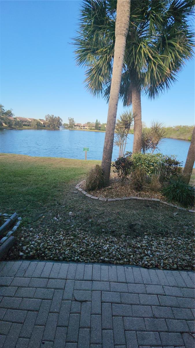 735 S VILLAGE DR N #105, ST PETERSBURG, FL, 33716