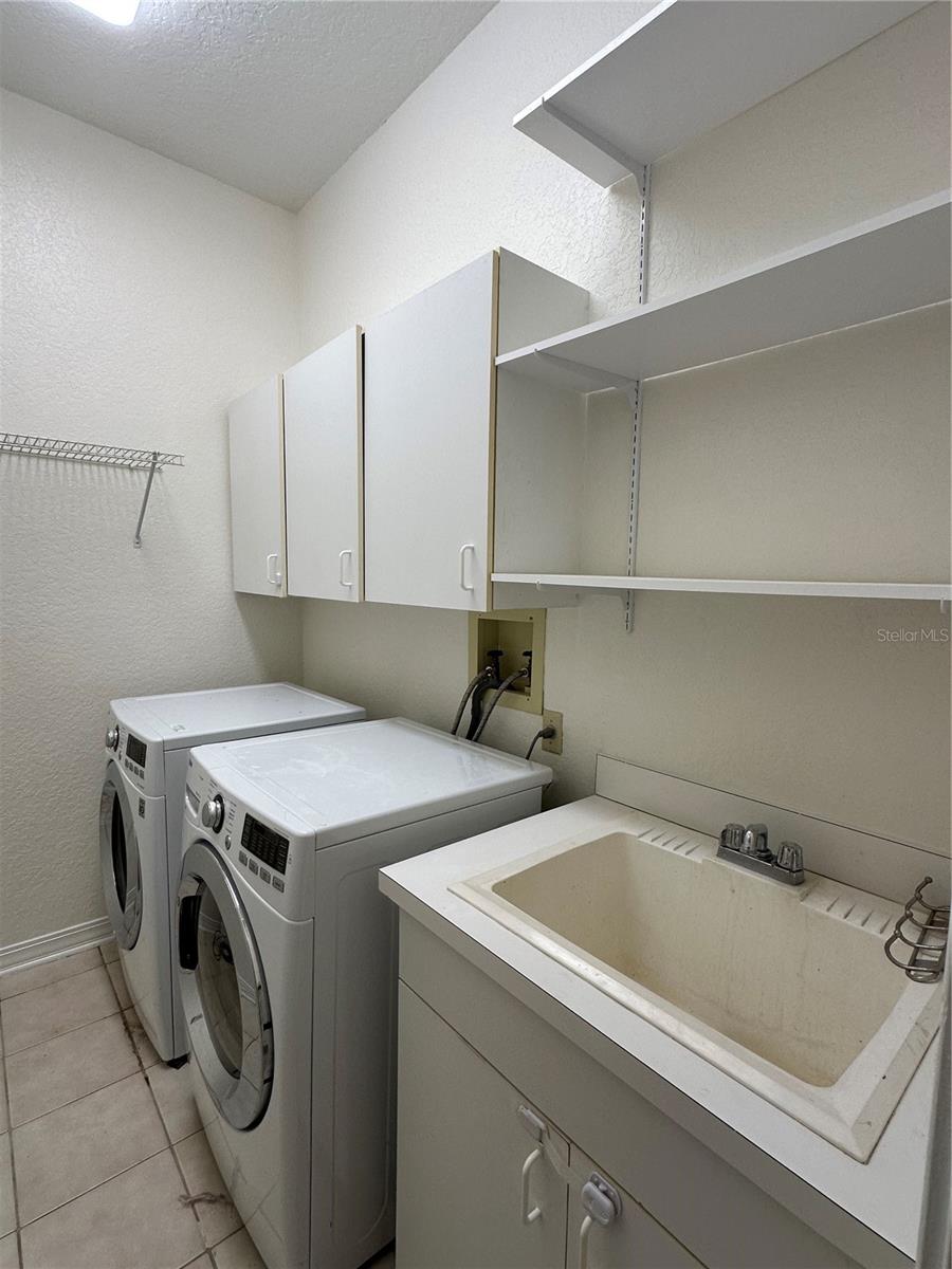 7725 APPLE TREE CIR, ORLANDO, FL, 32819