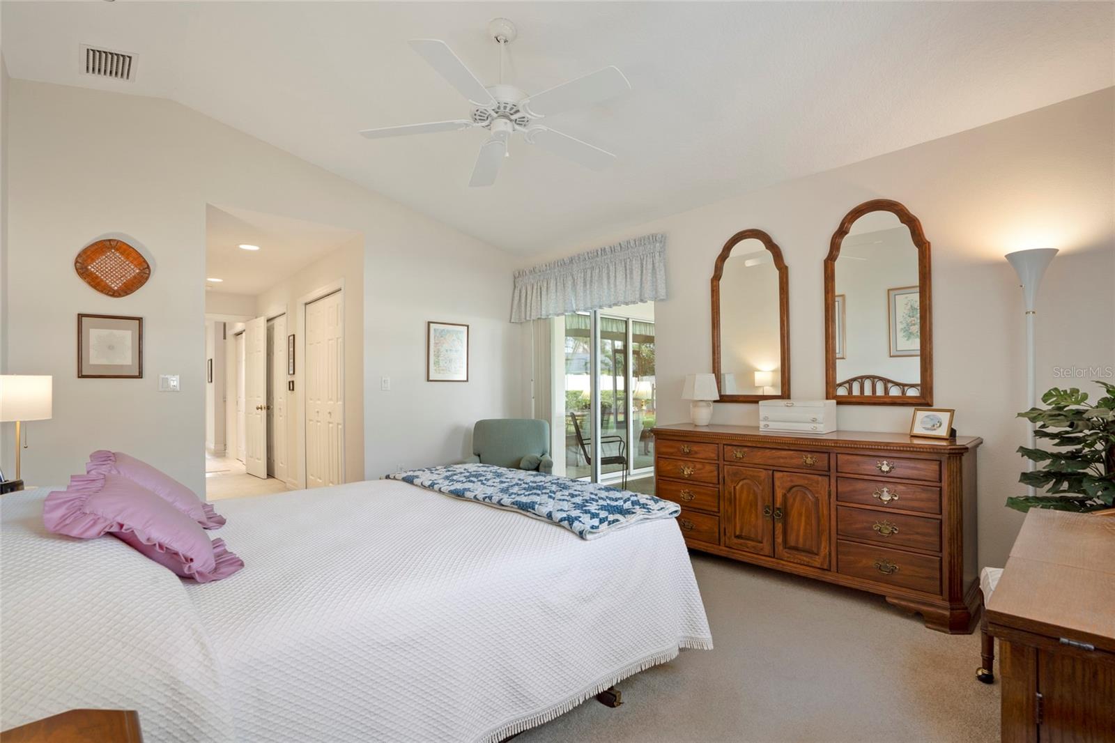 1085 87TH AVE N, ST PETERSBURG, FL, 33702
