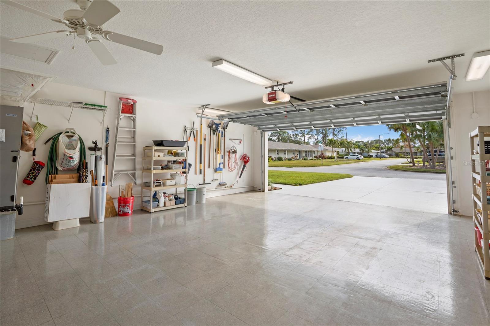 1085 87TH AVE N, ST PETERSBURG, FL, 33702