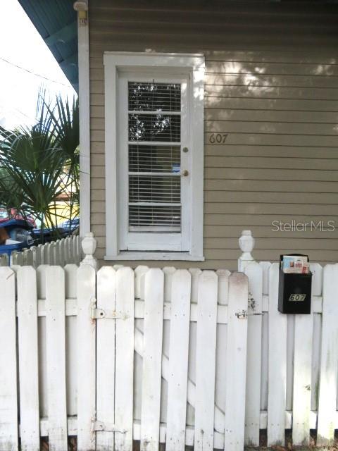 607 6TH AVE N, ST PETERSBURG, FL, 33701