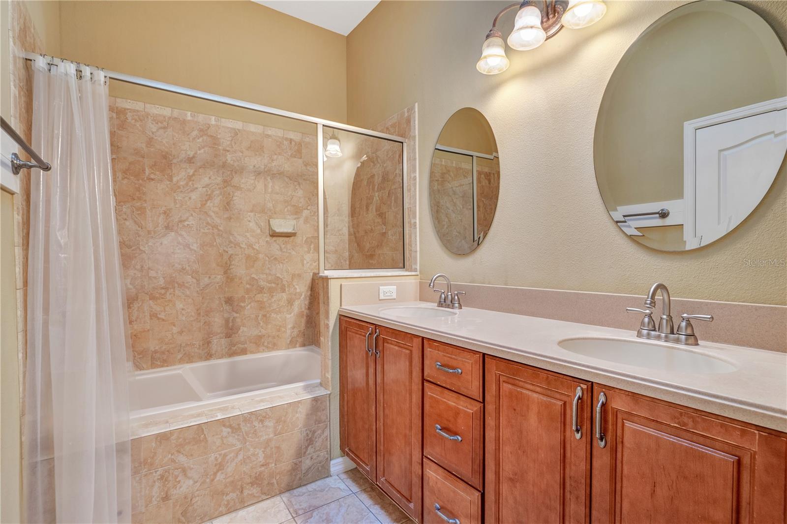 1022 WOODCRAFT DR, APOPKA, FL, 32712