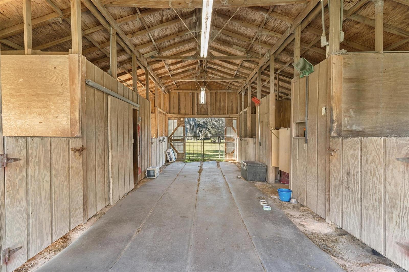 29175 SE HIGHWAY 42, UMATILLA, FL, 32784