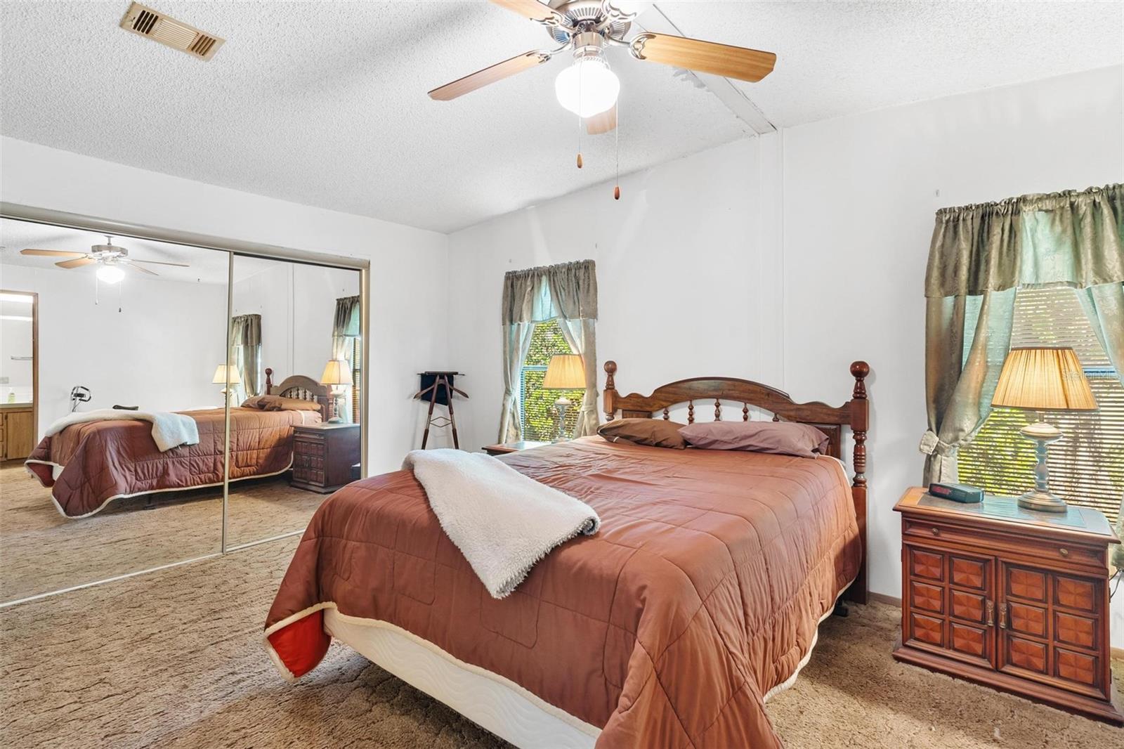 29175 SE HIGHWAY 42, UMATILLA, FL, 32784