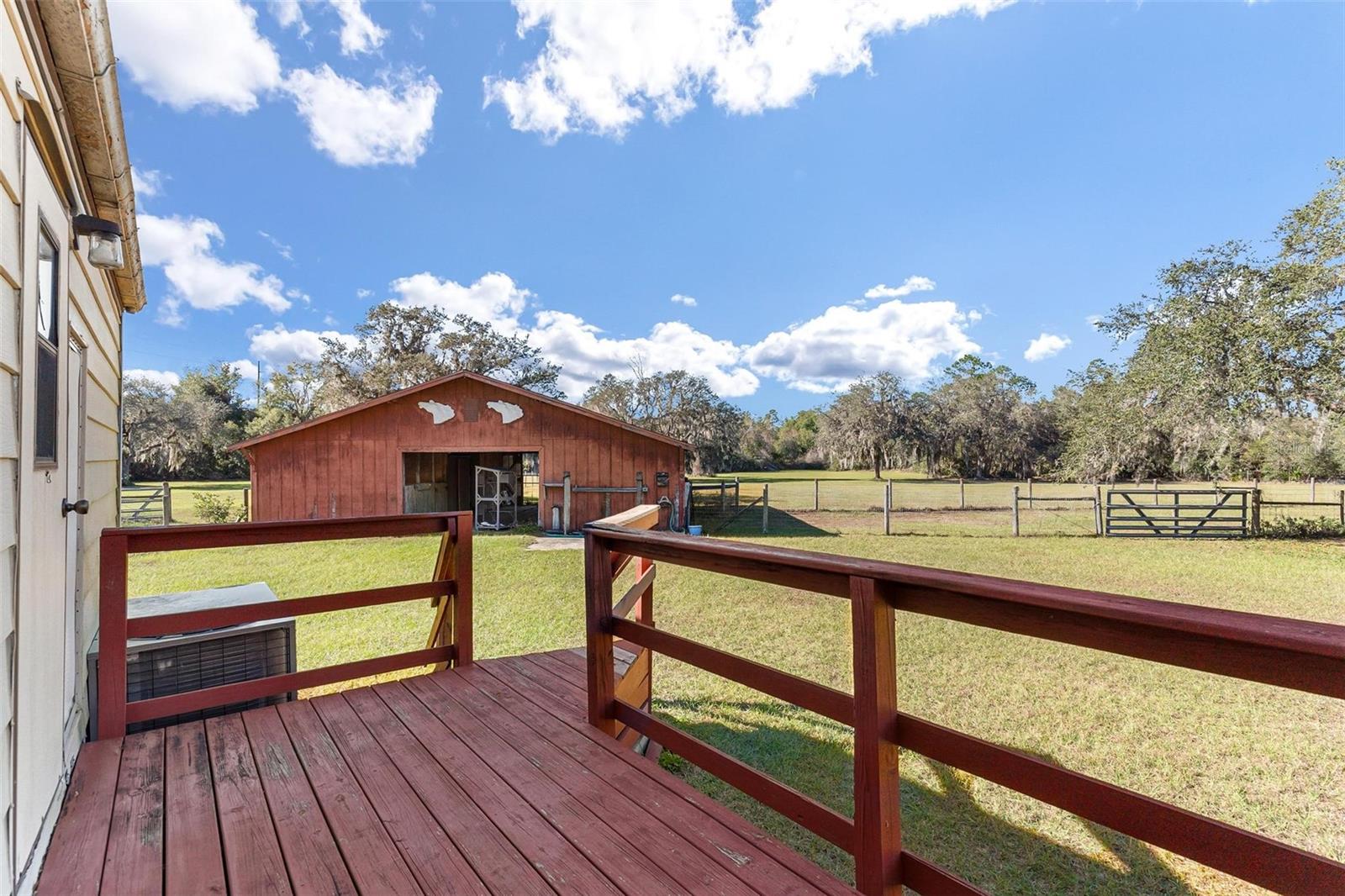 29175 SE HIGHWAY 42, UMATILLA, FL, 32784