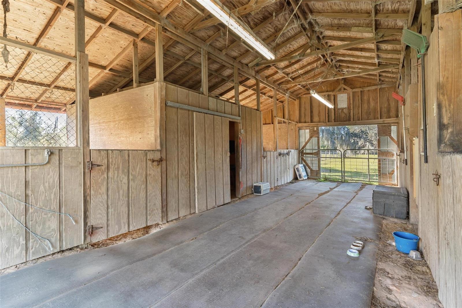 29175 SE HIGHWAY 42, UMATILLA, FL, 32784