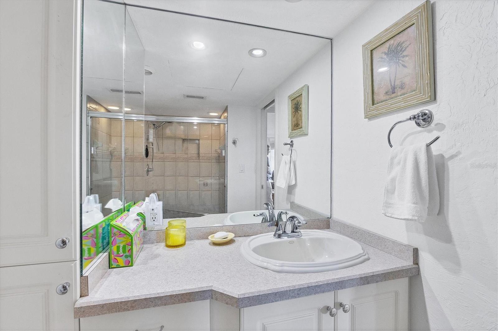 1255 TARPON CENTER DR #310, VENICE, FL, 34285