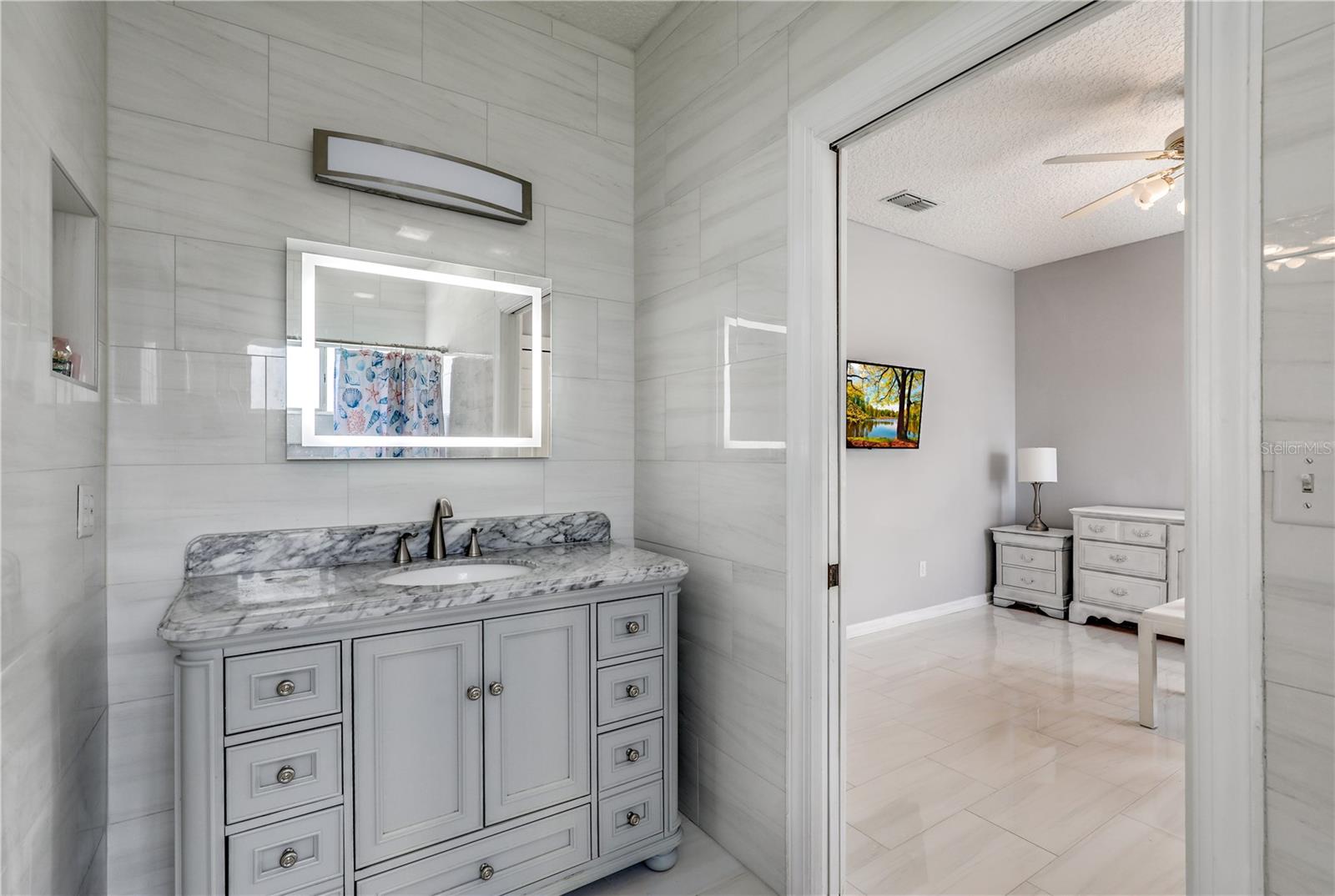 2221 N LAKESHORE DR, FLEMING ISLAND, FL, 32003