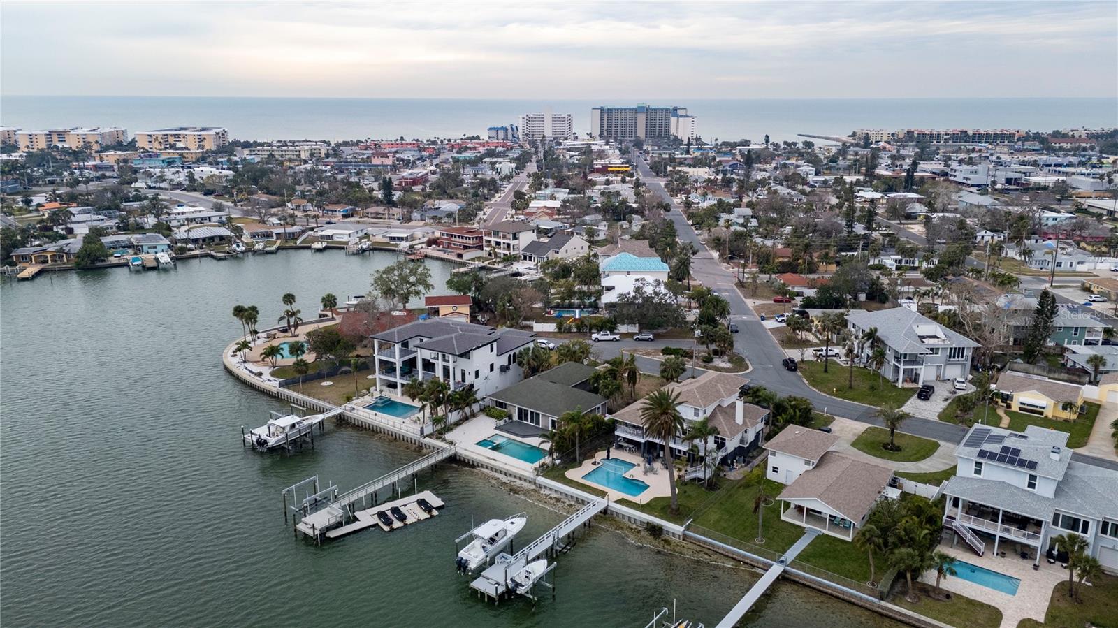 7015 BAY ST, ST PETE BEACH, FL, 33706