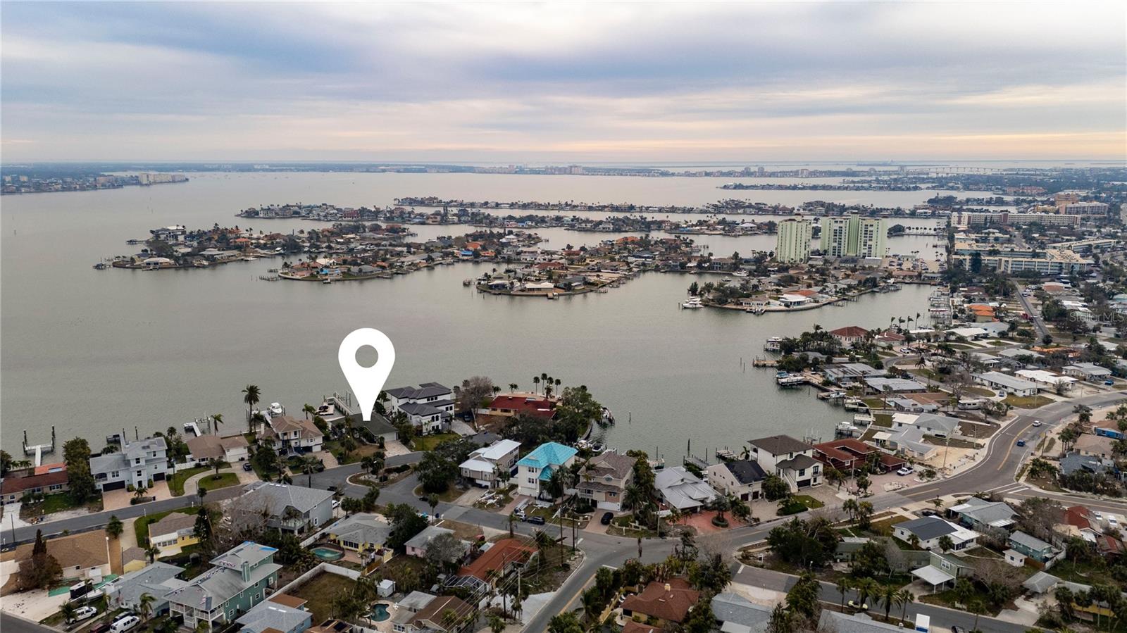 7015 BAY ST, ST PETE BEACH, FL, 33706