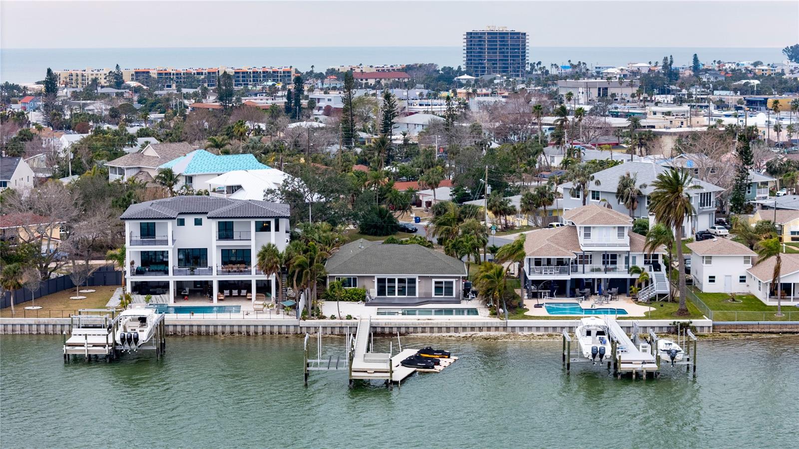 7015 BAY ST, ST PETE BEACH, FL, 33706