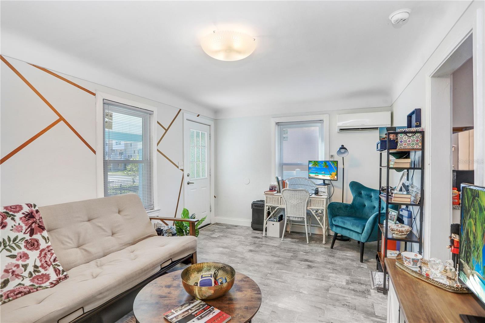 2483 13TH AVE N, ST PETERSBURG, FL, 33713