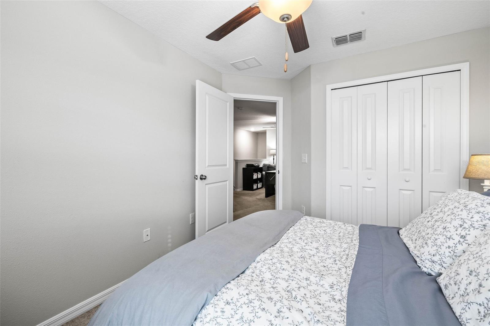 9636 PEMBROOKE PINES DR, SUN CITY CENTER, FL, 33573