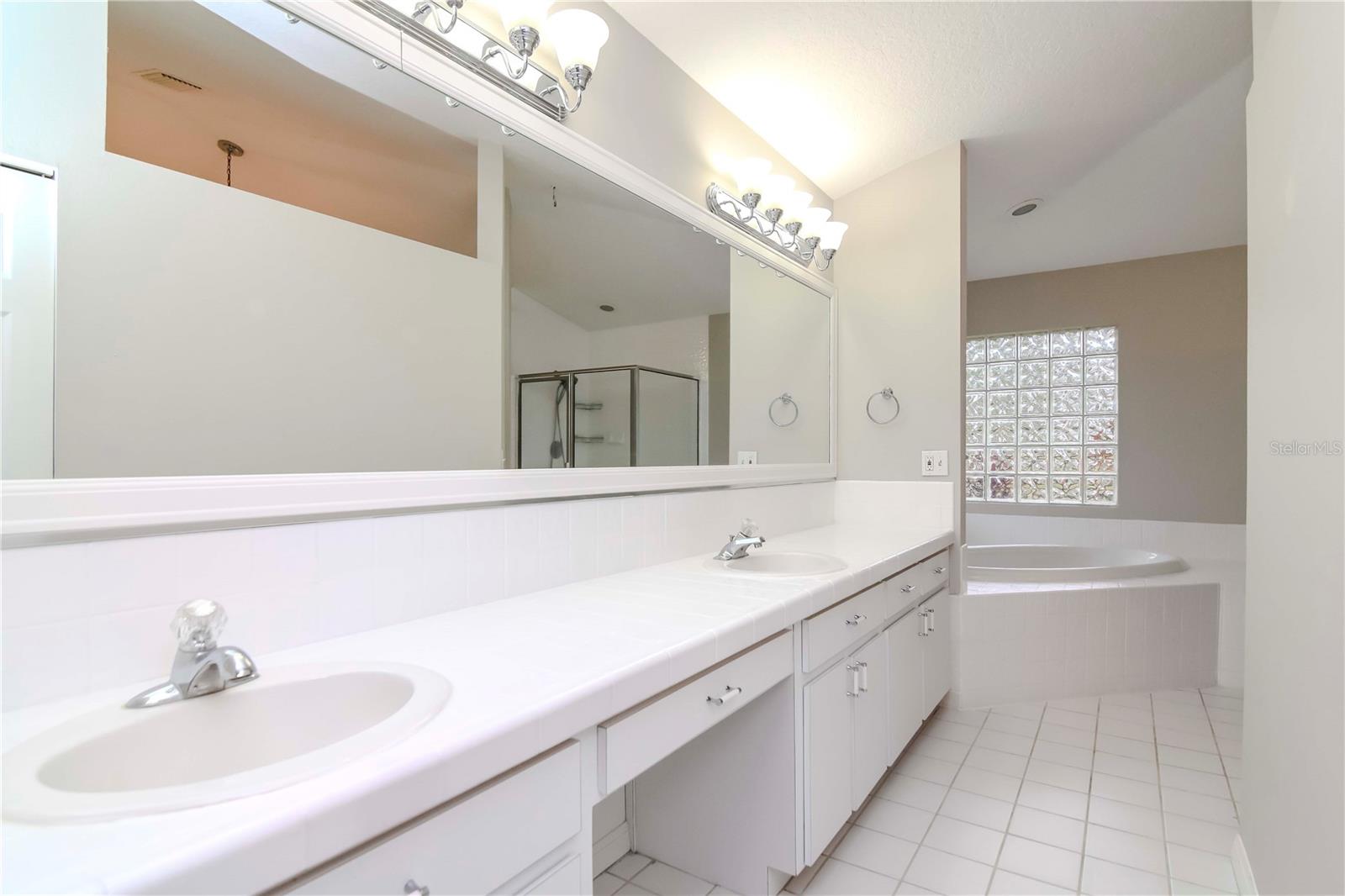 13012 CREEK MANOR CT, RIVERVIEW, FL, 33569