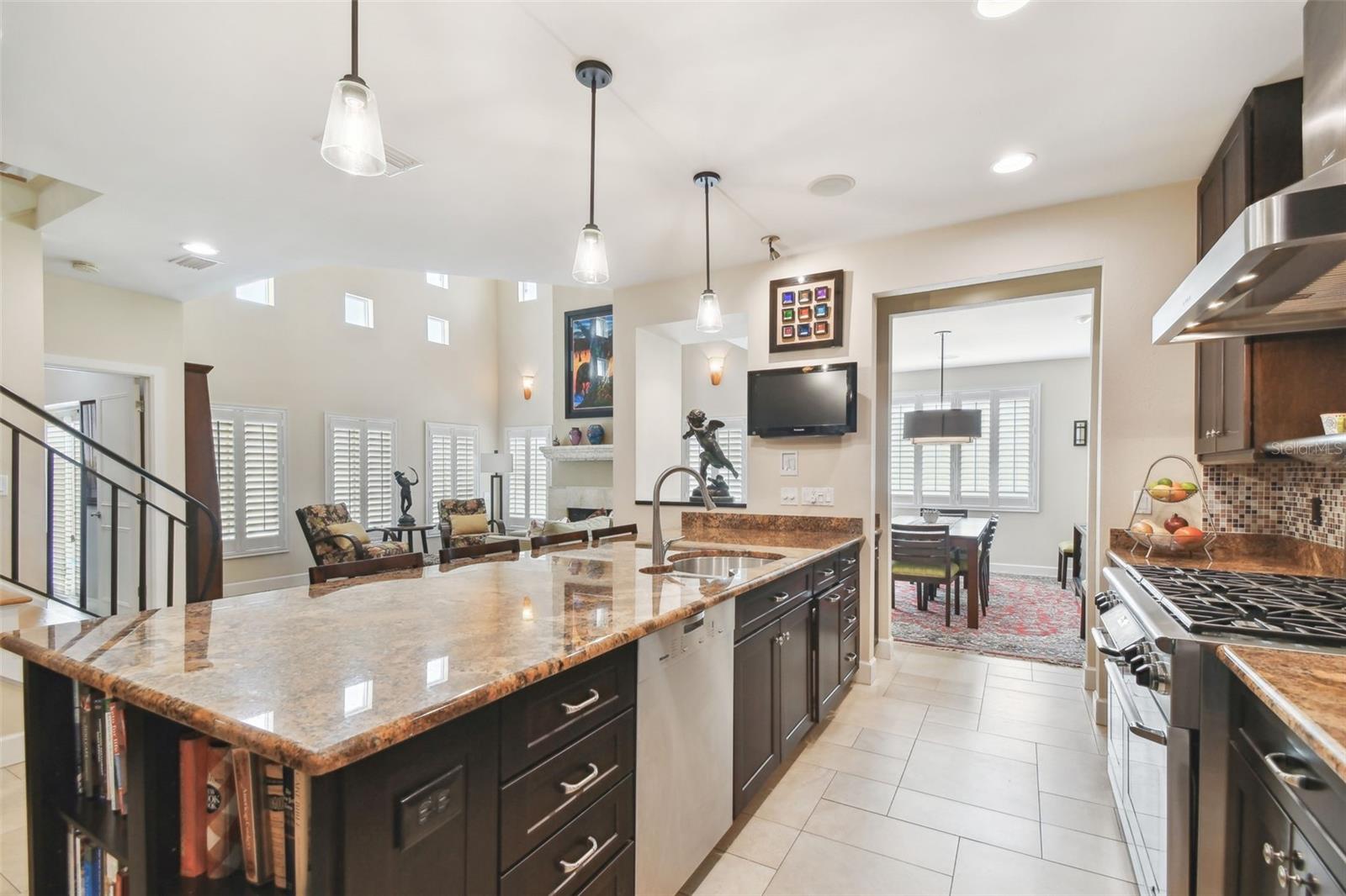 3314 W BARCELONA ST, TAMPA, FL, 33629