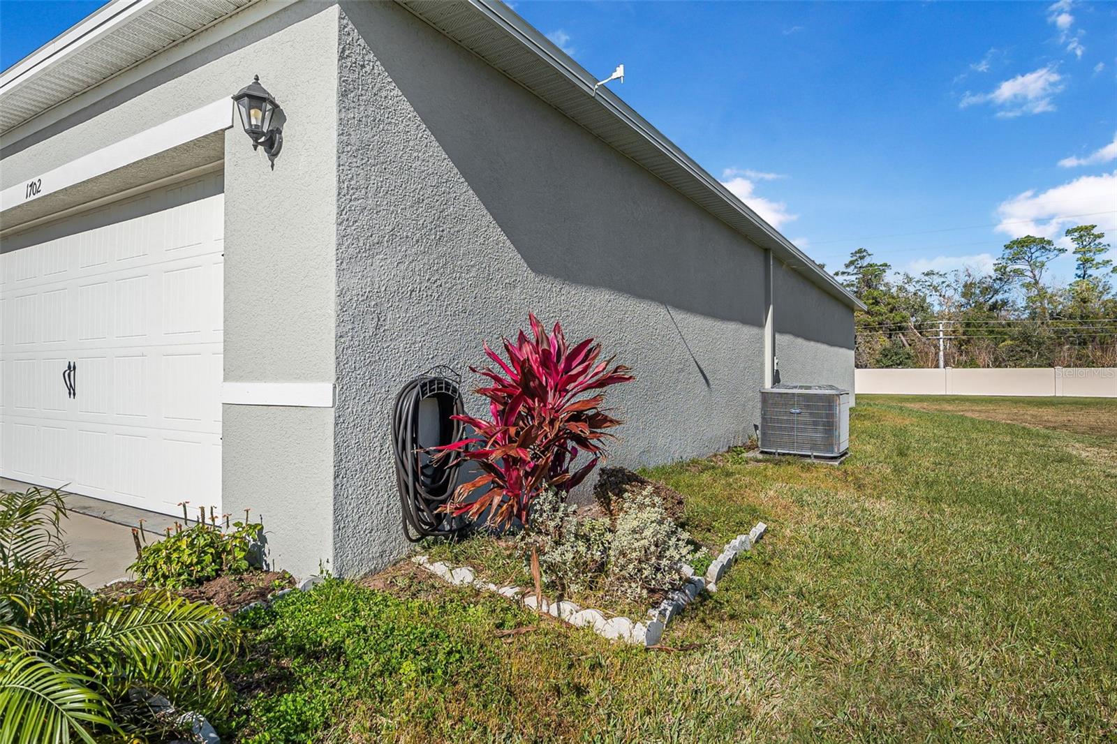 1702 MYRTLEBROOKE DR, EDGEWATER, FL, 32141