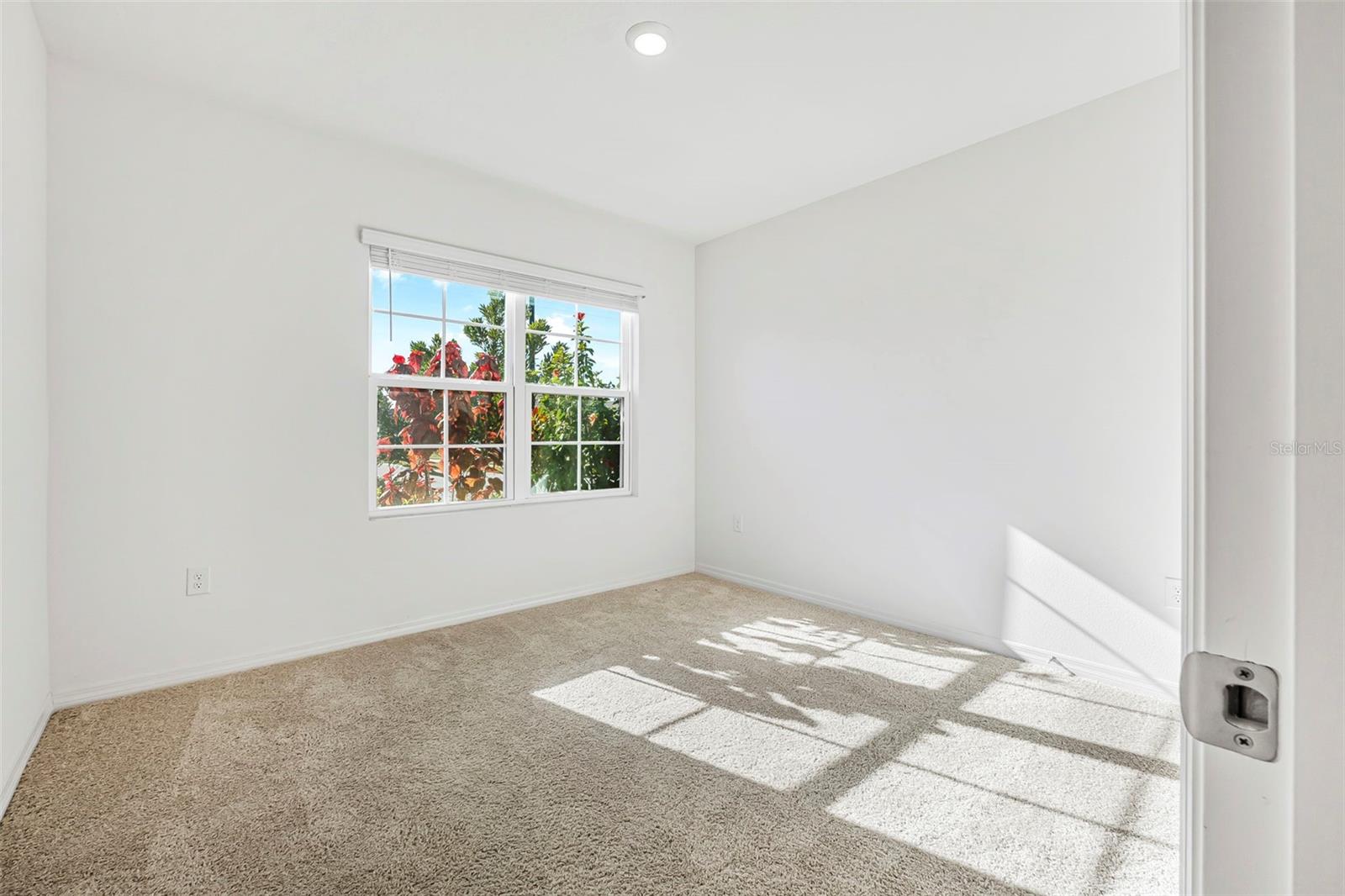 1702 MYRTLEBROOKE DR, EDGEWATER, FL, 32141