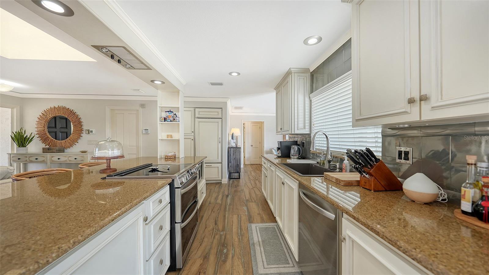 A4634966 Property Photo