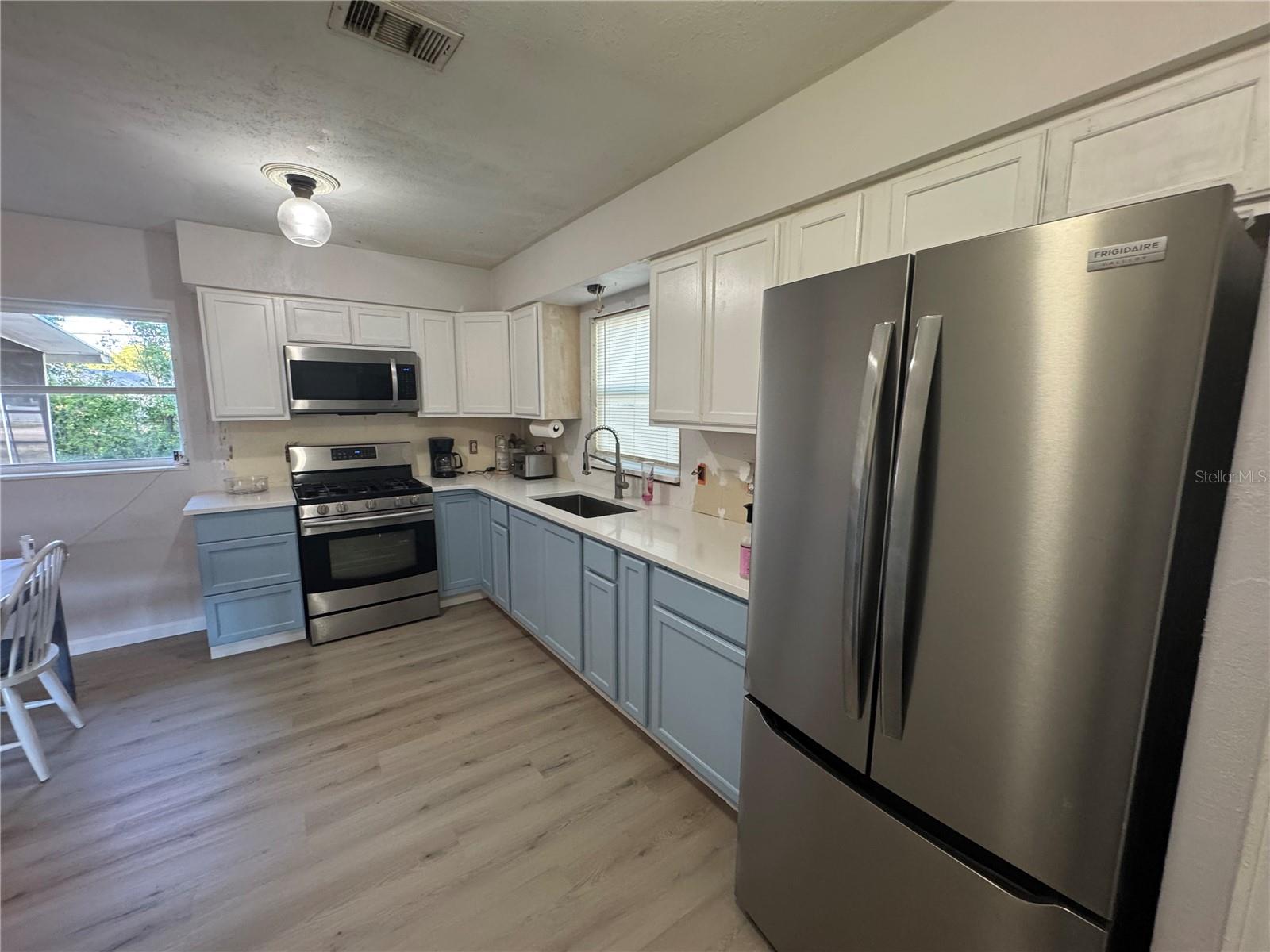 7085 DELTA WAY, CLEARWATER, FL, 33764