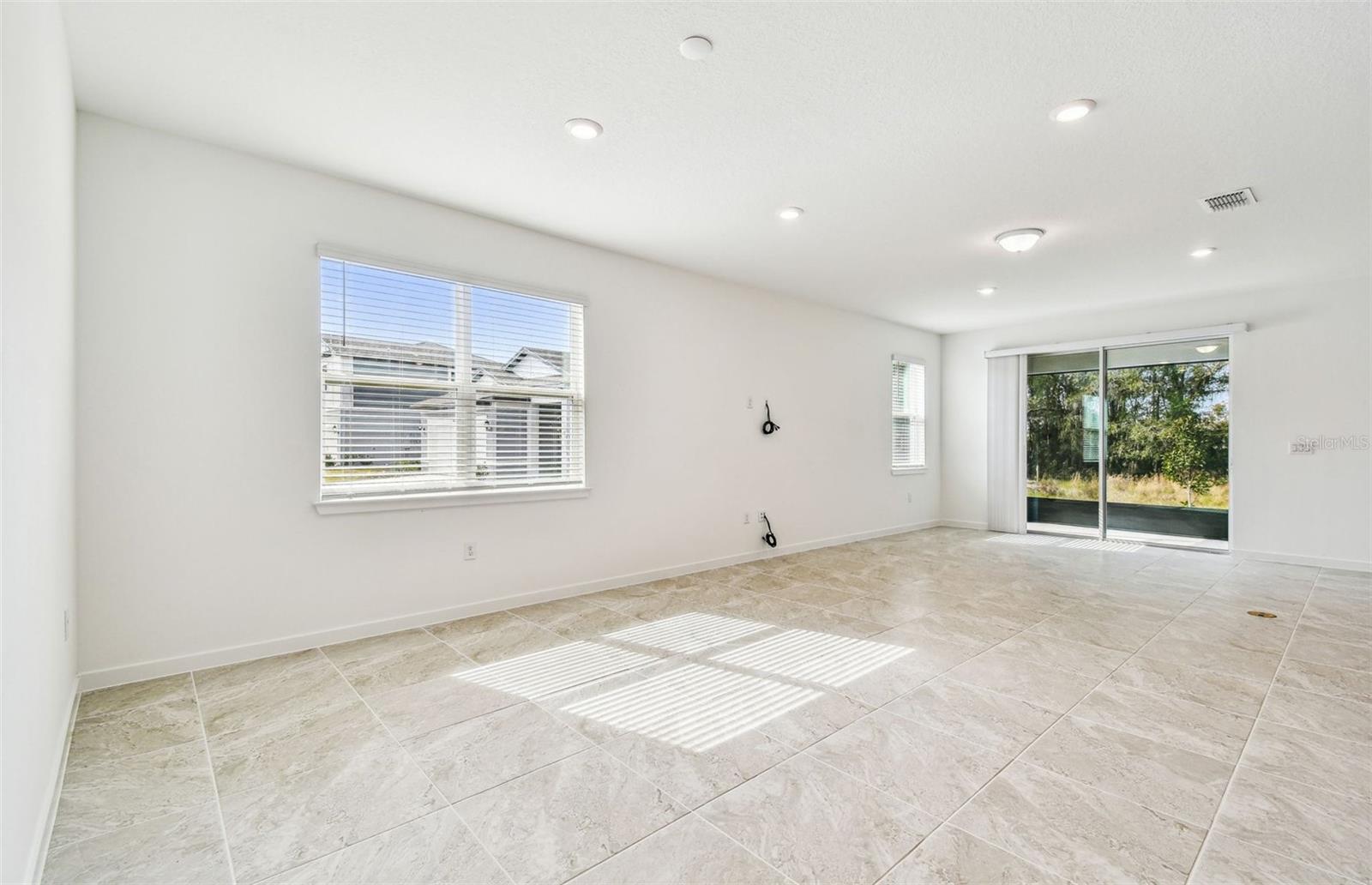1243 KAZAZ CT, ZEPHYRHILLS, FL, 33540