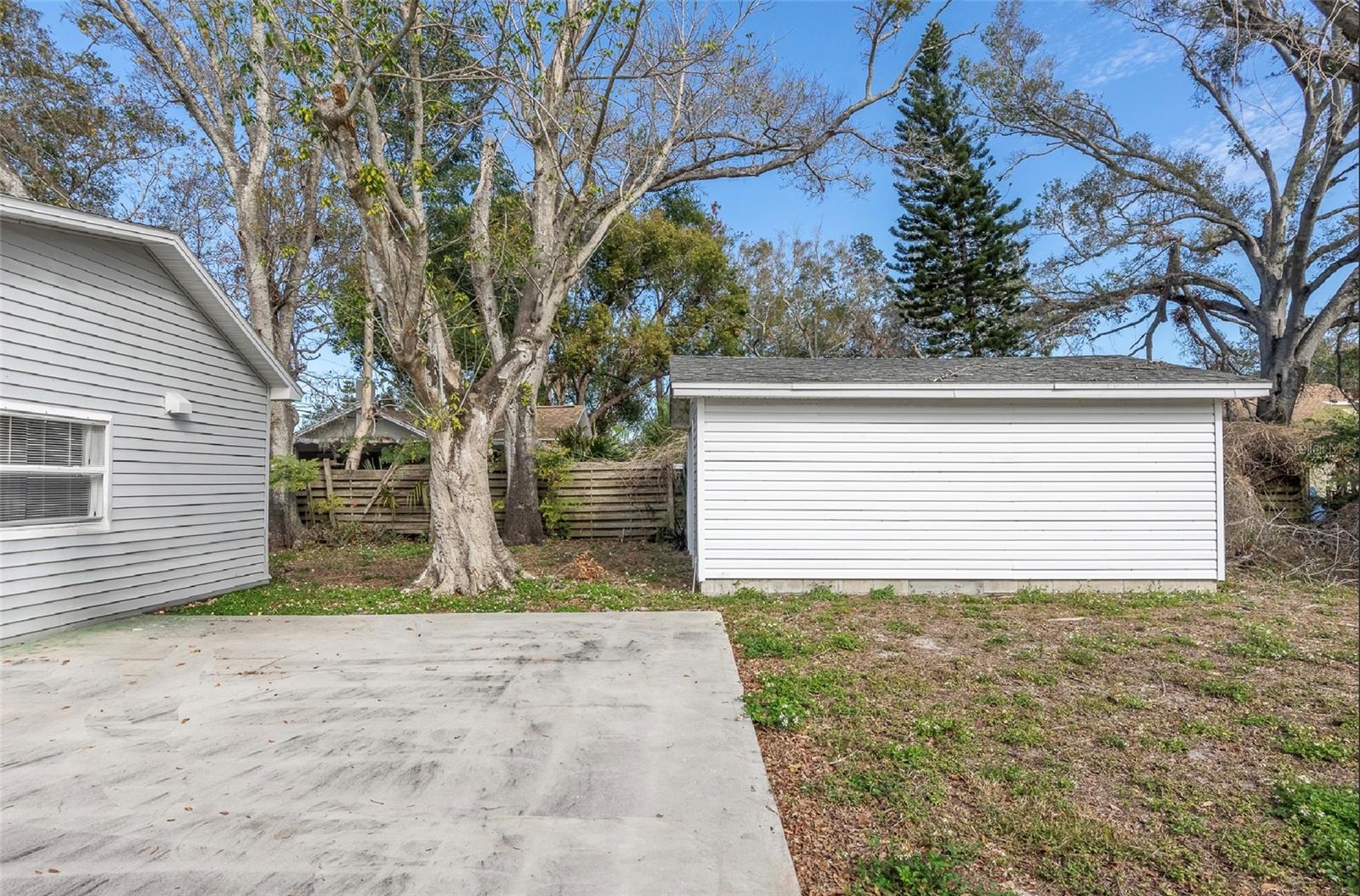 1575 S MARTIN LUTHER KING JR AVE, CLEARWATER, FL, 33756