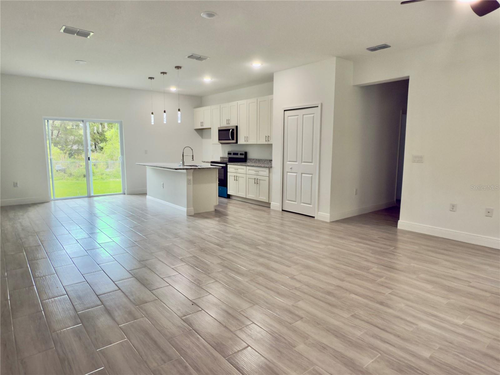 10651 N MATARO AVE, CITRUS SPRINGS, FL, 34434