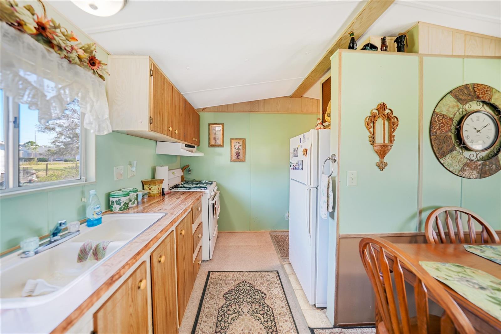 C7503006 Property Photo