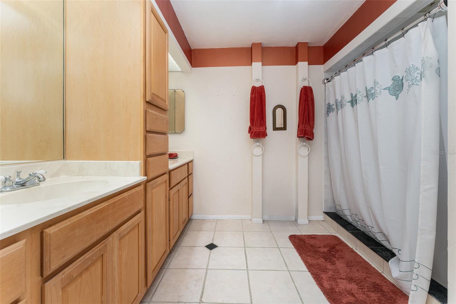 4104 AVENIDA MADERA, BRADENTON, FL, 34210