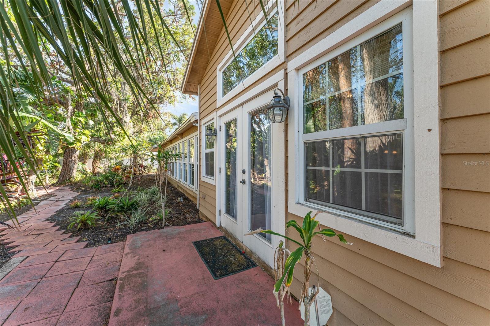 4104 AVENIDA MADERA, BRADENTON, FL, 34210