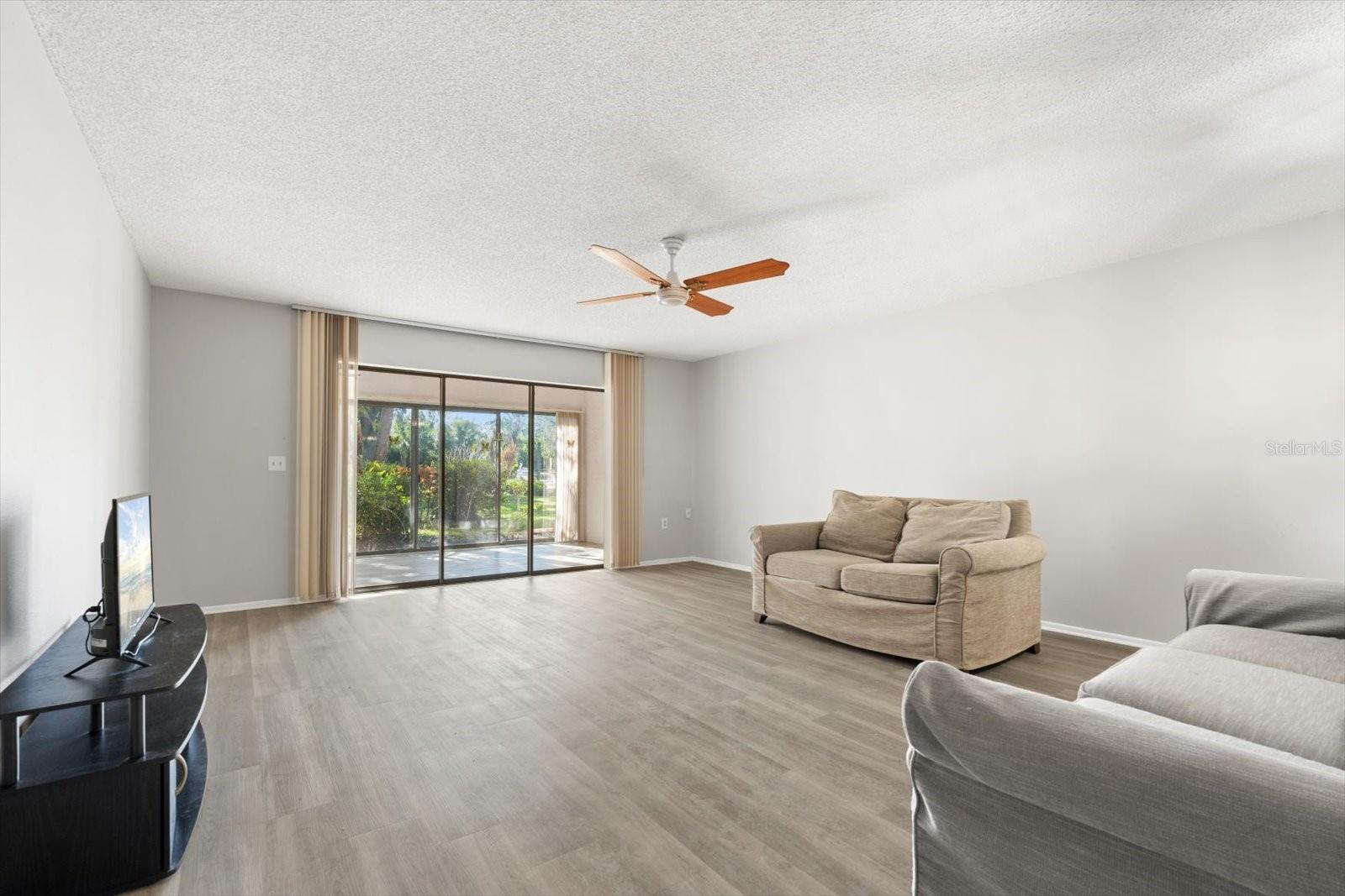 151 WILD PALM DR #151, BRADENTON, FL, 34210