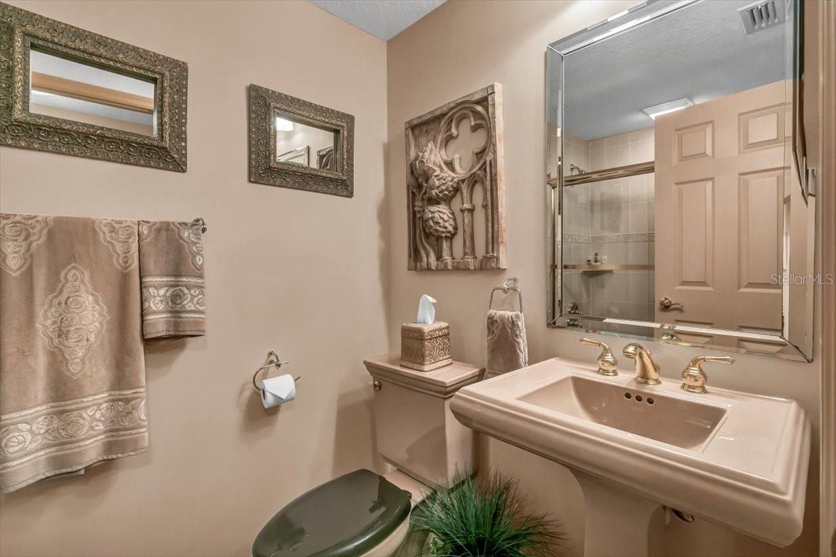 1695 PINELLAS BAYWAY S #D1, TIERRA VERDE, FL, 33715