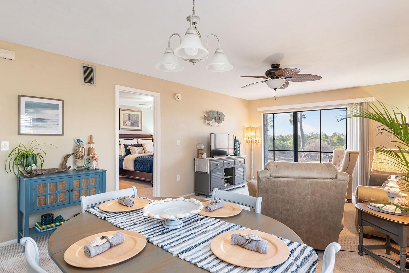 D6139916 Property Photo