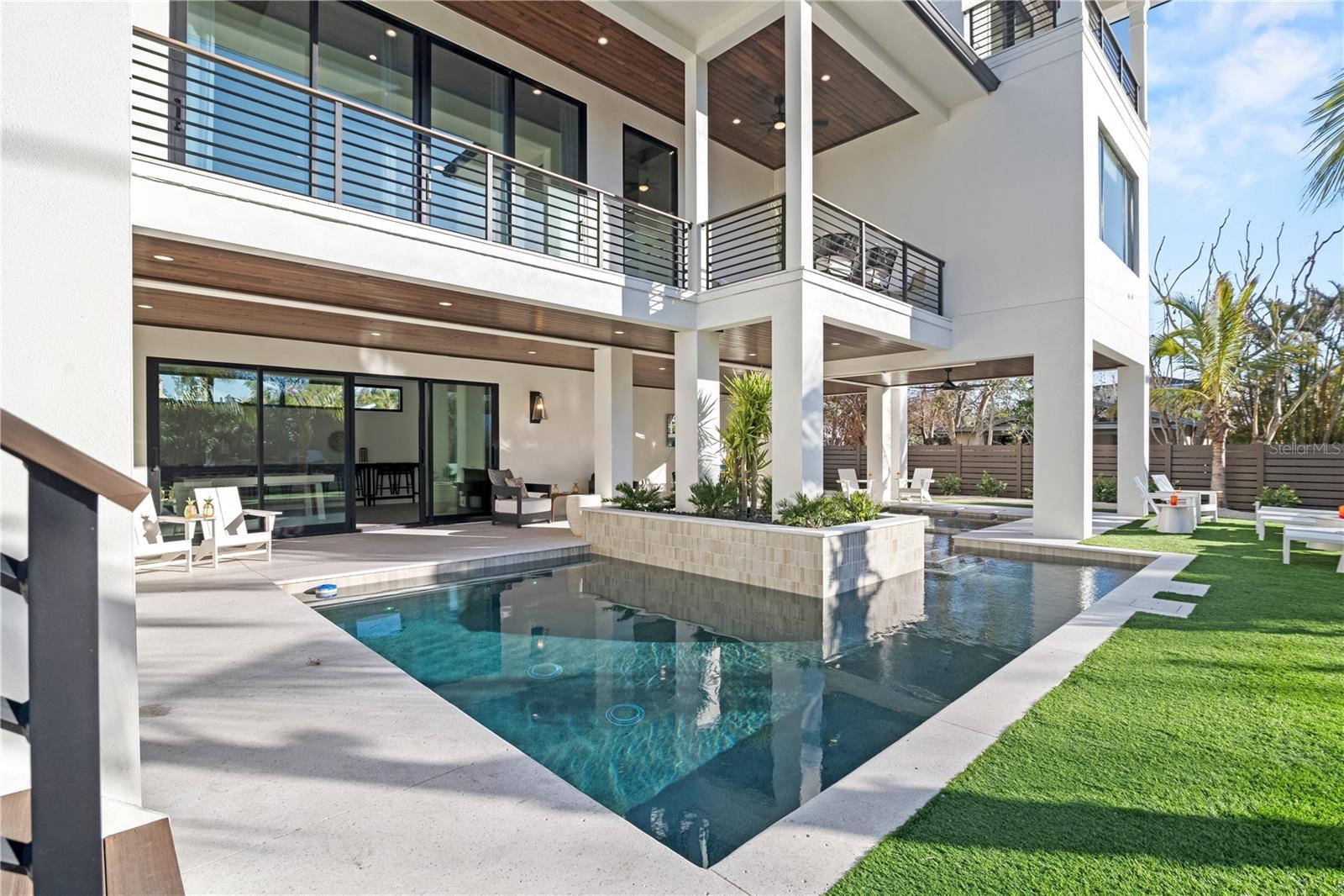 A4635010 Property Photo